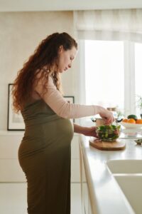 Làm sao để ngâm sấu làm ô mai không bị chát và giữ được độ giòn lâu? - Hình ảnh chi tiết